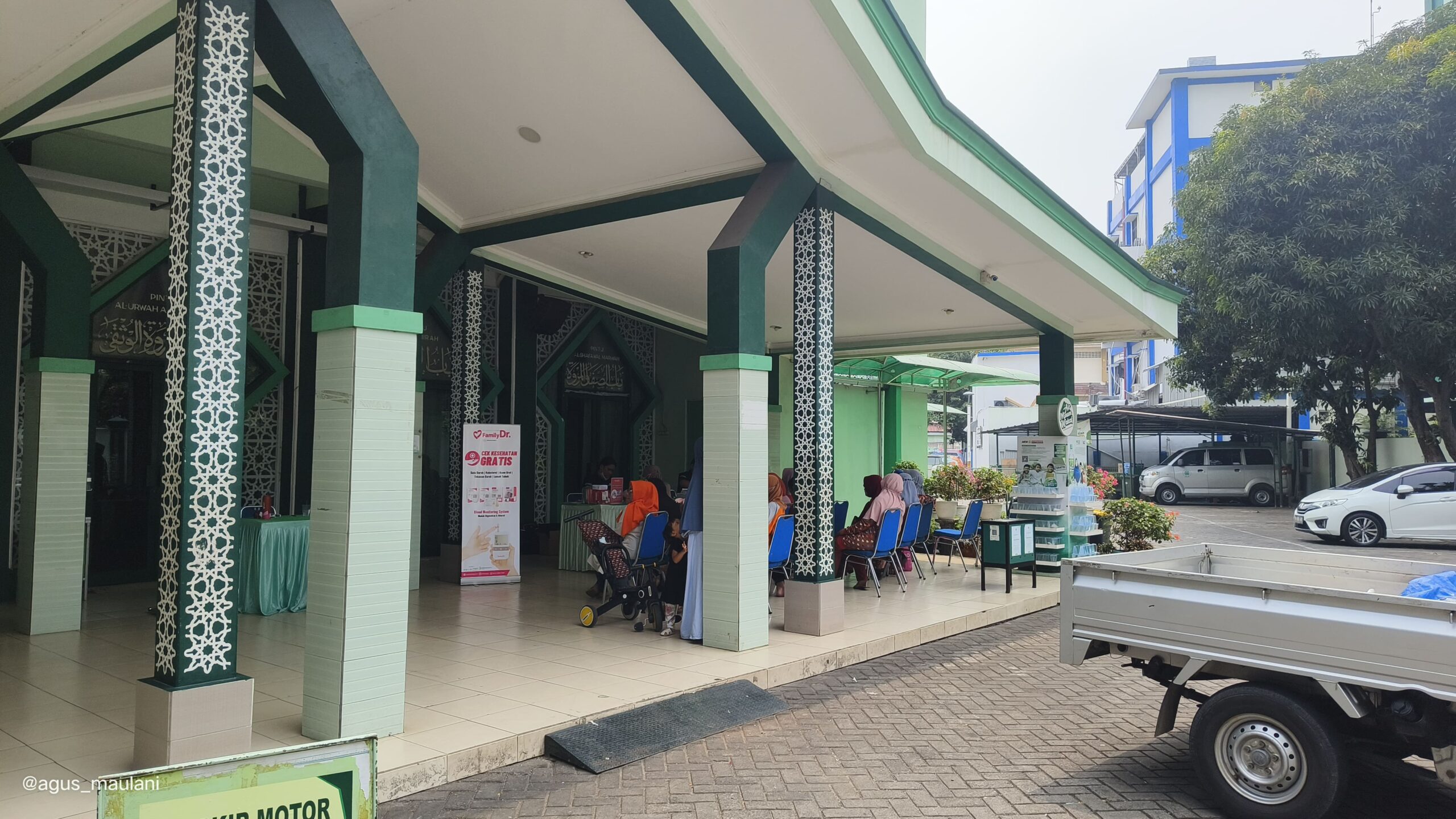FamilyDr Jumat Berkah: Menebar Manfaat Kesehatan Gratis Bersama DKM Masjid An-Nizham, Jakarta